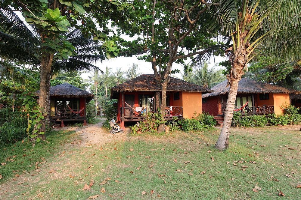 Relax Bay Resort Koh Lanta Exterior photo